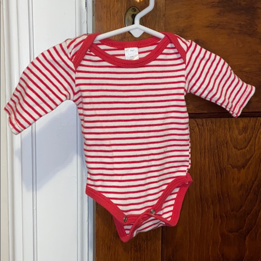 Long sleeve onesie